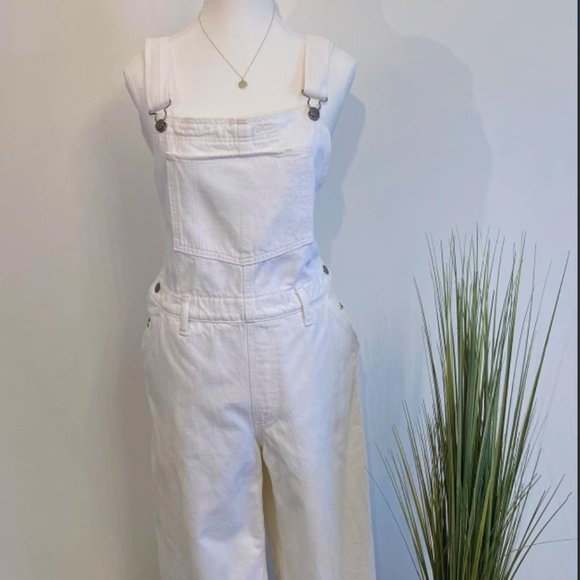 Levi Overalls - Picture 3 of 3